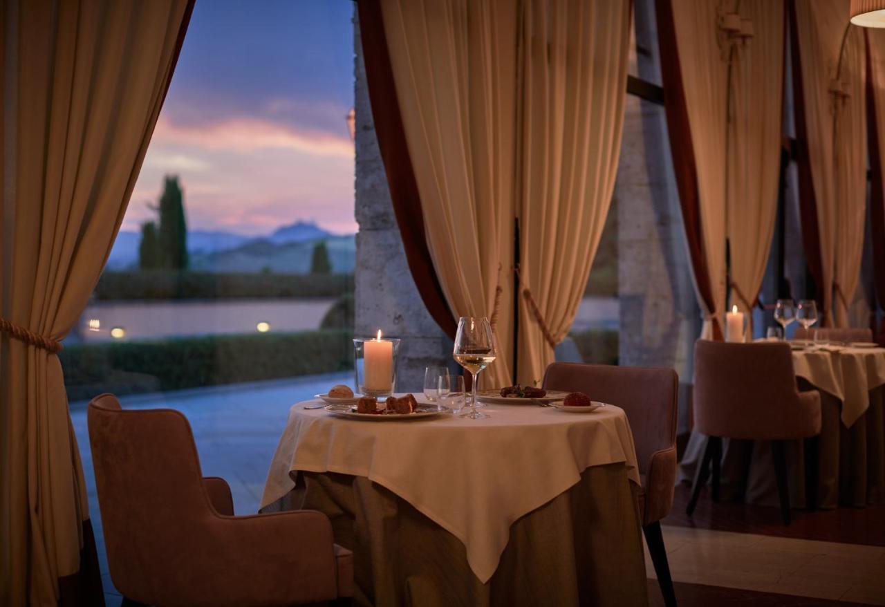 Fonteverde Lifestyle & Thermal Retreat - The Leading Hotels Of The World San Casciano dei Bagni Ngoại thất bức ảnh Restaurant